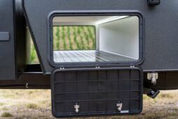 2026 Salute Senator Unlimited 22′ Off-Road full